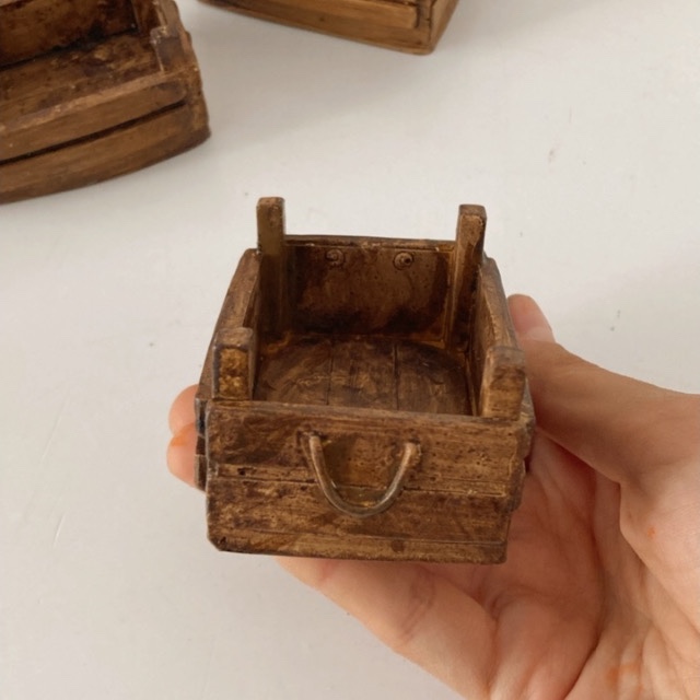 دکوری مدل جعبه طرح چوب